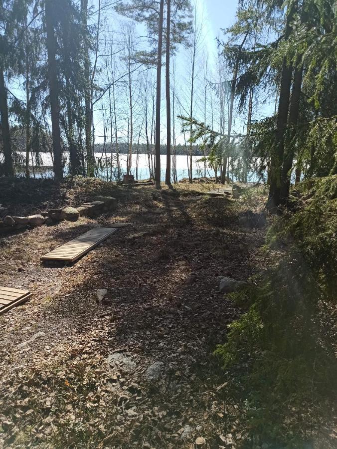 Eraemoekki Jaerven Rannalla Laitila Exterior foto